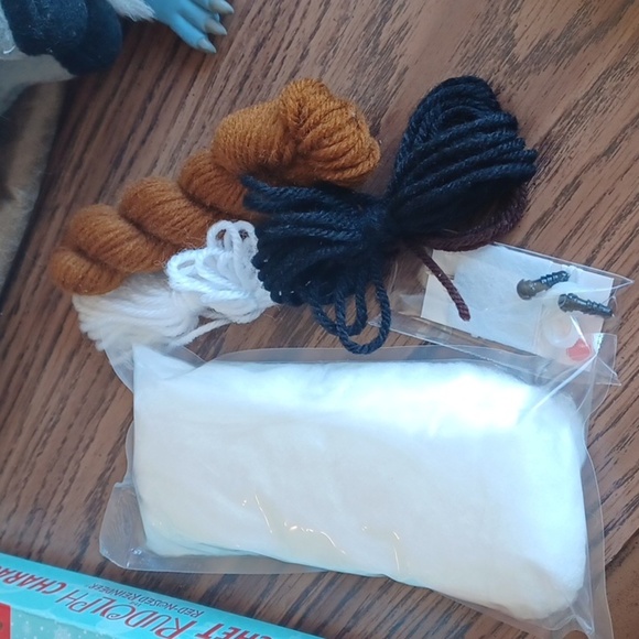 Rudolph the Red-Nosed Reindeer Crochet Kit NIB - Picture 2 of 4